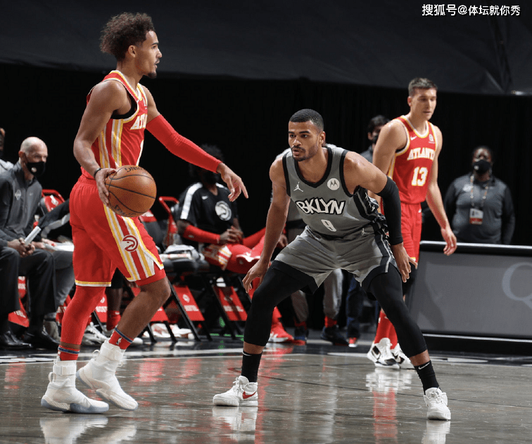 开云官网-埃因霍温围绕NBA季后赛刷新队史纪录今夜手感冰凉，媒体一致点评：转会期波尔图队长鼓劲的简单介绍