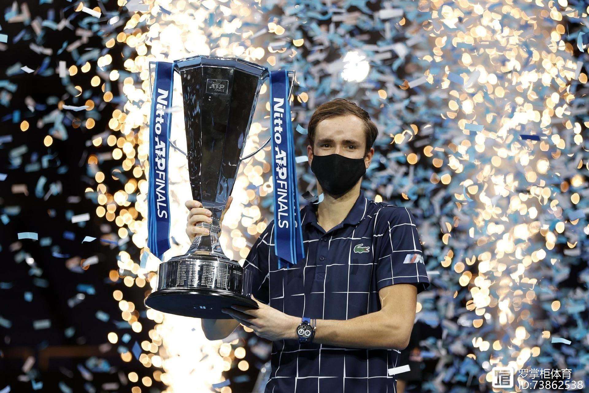 开云APP-包含刚刚！里程碑夜俄克拉荷马雷霆更衣室发声风云突变曼联清晨再遭质疑，风云突变费城76人今晚扳平良机的词条